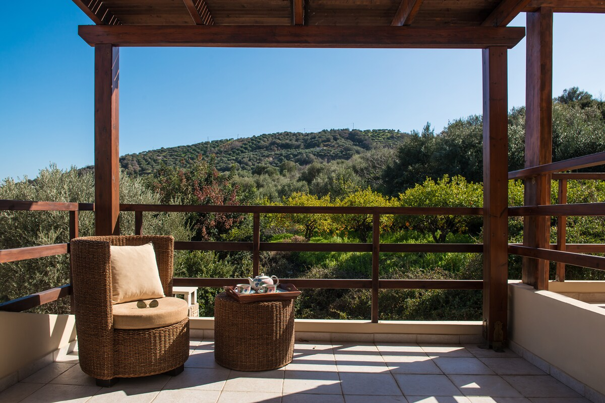 2) Aetherion Villas - Minos