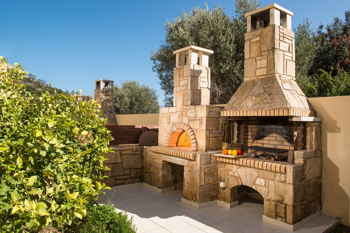 4) Aetherion Villas - Knossos